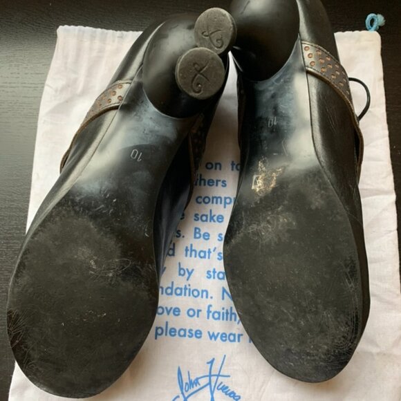 Fluevog - Bellevue Mollie Johnson Heels - Picture 4 of 4